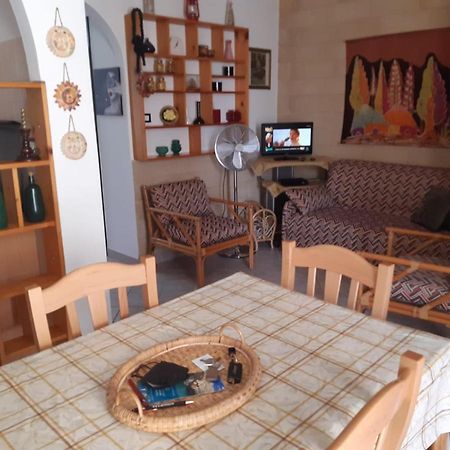 Casa Vacanza Rita Марина-ди-Песколузе Экстерьер фото