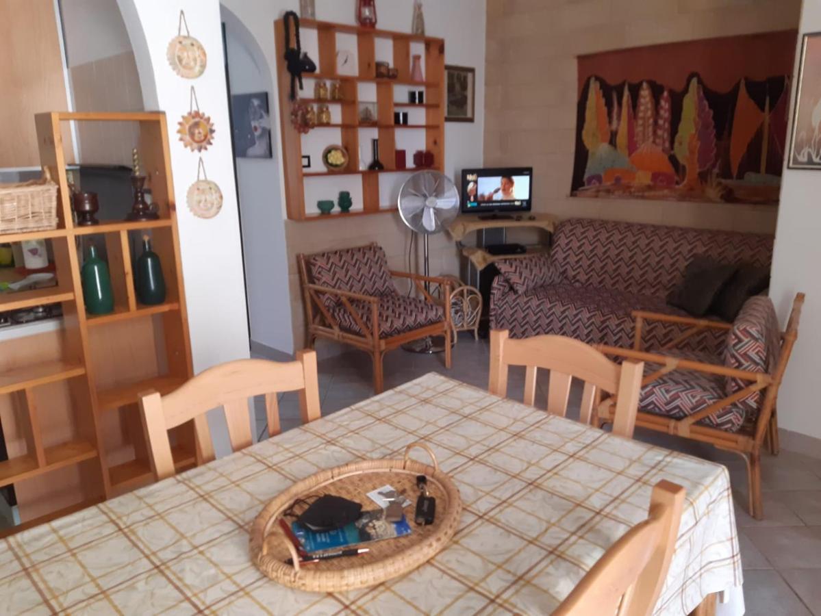 Casa Vacanza Rita Марина-ди-Песколузе Экстерьер фото