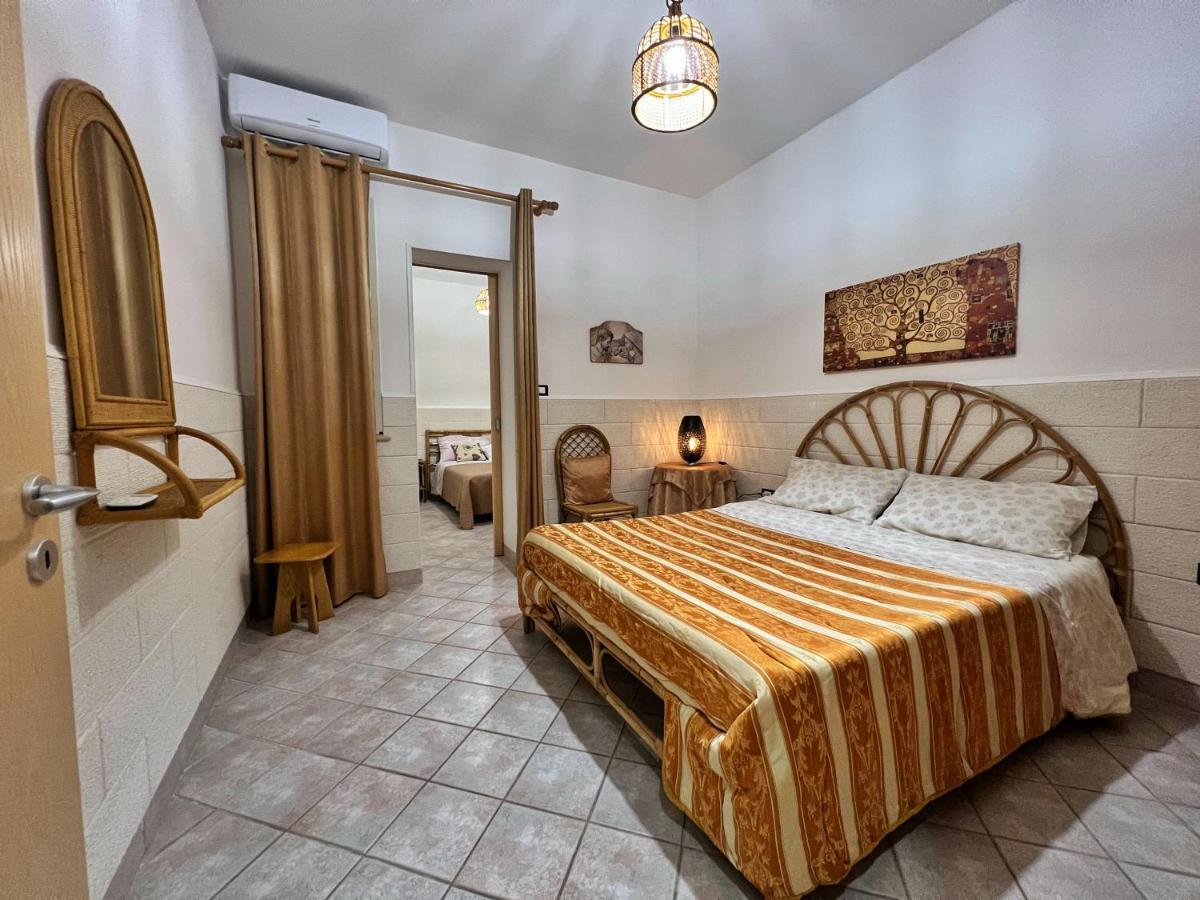 Casa Vacanza Rita Марина-ди-Песколузе Экстерьер фото